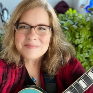 Kellie Lin Knott - Songwriter & Musician @ Live Stream
