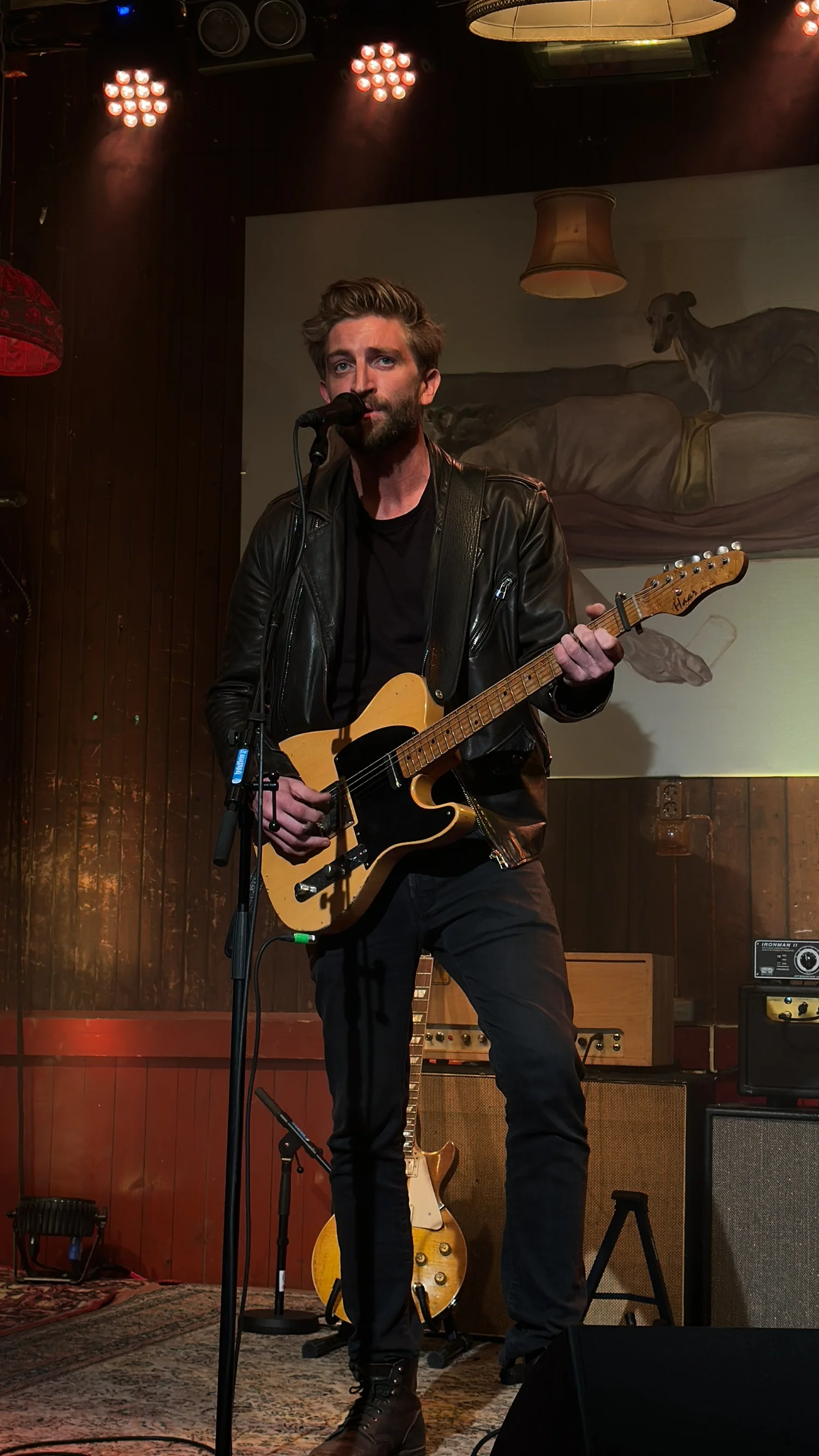 Anders Jektvik // FÅ BILLETTER — Kafe Skuret
