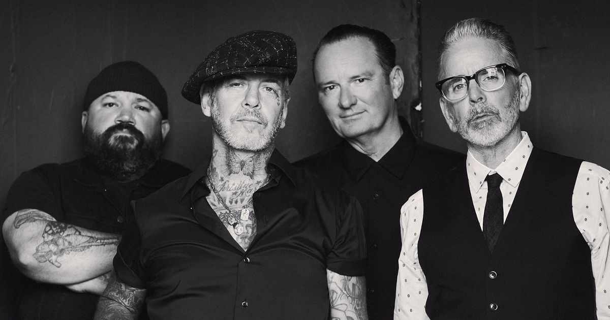Social Distortion